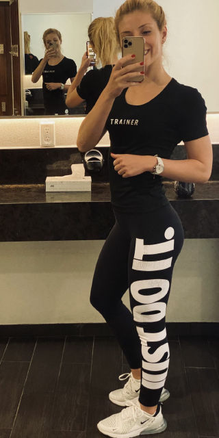 Alya Fidarova photo 3