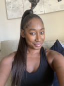 Raya R, personal trainer