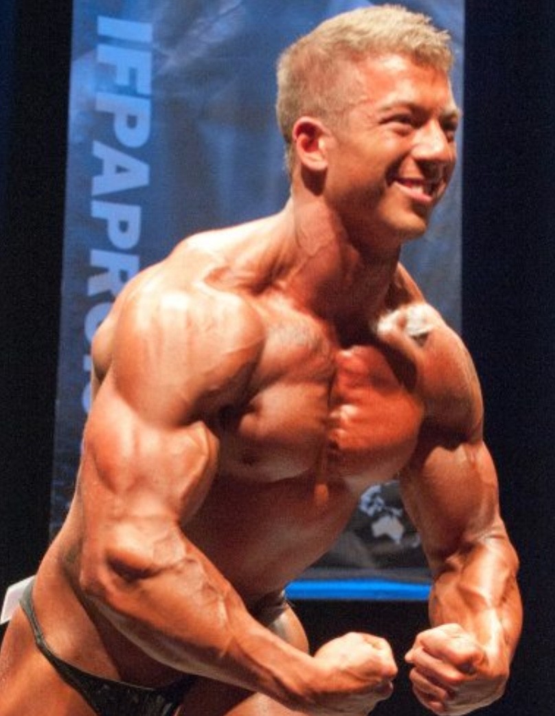 chicago personal trainer grant w.jpg